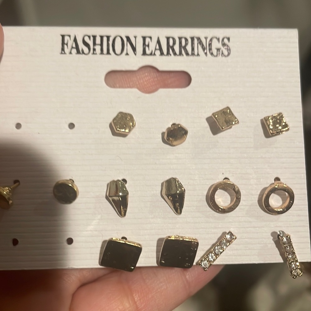 Fashion earrings